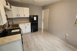 2252 / 2254 Maple Ave, Fort Myers, FL 33901 - Photo 17