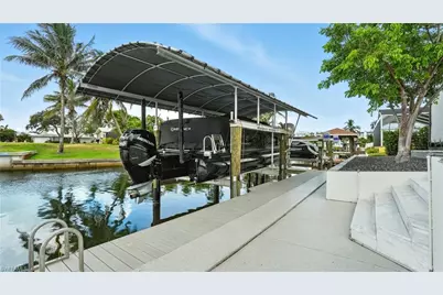 5 Glenview Manor Dr, Fort Myers Beach, FL 33931 - Photo 35