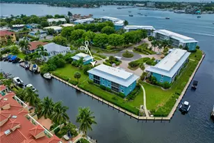 1125 Little Neck Ct, Naples, FL 34102 - Photo 17