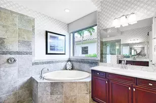 15814 Secoya Reserve Cir, Naples, FL 34110 - Photo 17