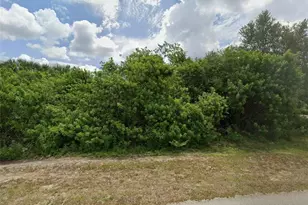 600 Eighth Ave, Lehigh Acres, FL 33972 - Photo 1