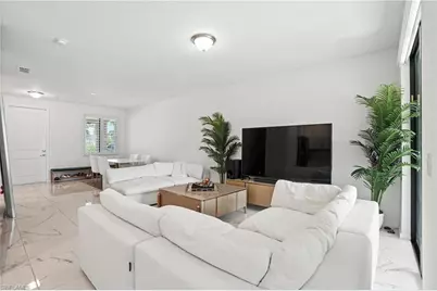 26548 Bonita Fairways Blvd, Bonita Springs, FL 34135 - Photo 5