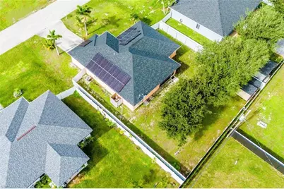 501 NE 24th Ter, Cape Coral, FL 33909 - Photo 1