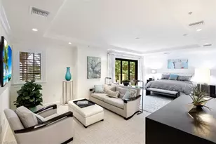 270 5th Ave S, Naples, FL 34102 - Photo 13