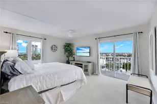 250 Park Shore Dr, Naples, FL 34103 - Photo 13