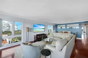 250 Park Shore Dr, Naples, FL 34103 - Photo 5