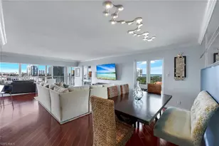 250 Park Shore Dr, Naples, FL 34103 - Photo 11