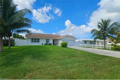 5010 31st Ave SW, Naples, FL 34116 - Photo 3