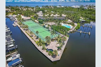 16600 Bocilla Island Club Dr #35, Bokeelia, FL 33922 - Photo 11