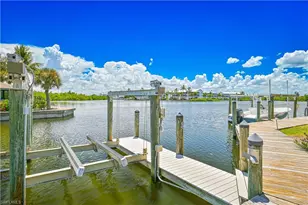 16600 Bocilla Island Club Dr, Bokeelia, FL 33922 - Photo 9
