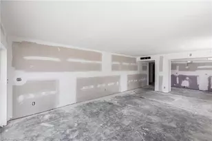 2560 Estero Blvd, Fort Myers Beach, FL 33931 - Photo 15