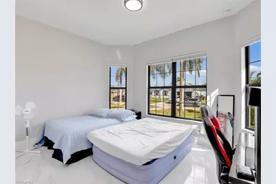 2506 SW 24th Ct, Cape Coral, FL 33914 - Photo 27