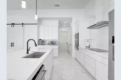 2506 SW 24th Ct, Cape Coral, FL 33914 - Photo 11