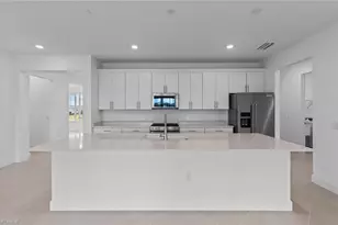 24611 Marina Del Ray Dr, Bonita Springs, FL 34135 - Photo 7