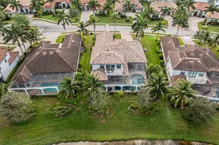 3273 Runaway Ln, Naples, FL 34114 - Photo 3