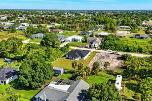 2607 38th St SW, Lehigh Acres, FL 33976 - Photo 39