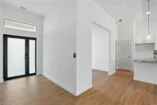 2607 38th St SW, Lehigh Acres, FL 33976 - Photo 3