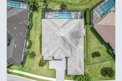 14226 Charthouse Cir, Naples, FL 34114 - Photo 11