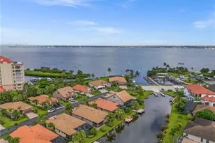 14750 Laguna Dr, Fort Myers, FL 33908 - Photo 37