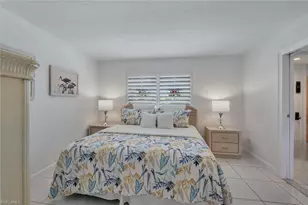 12945 Vanderbilt Dr, Naples, FL 34110 - Photo 27