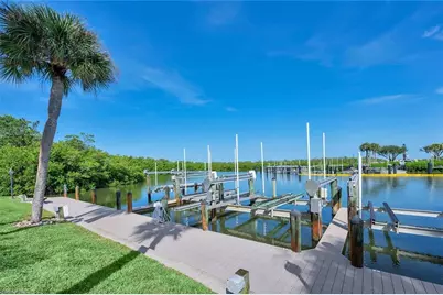 12945 Vanderbilt Dr #304, Naples, FL 34110 - Photo 41