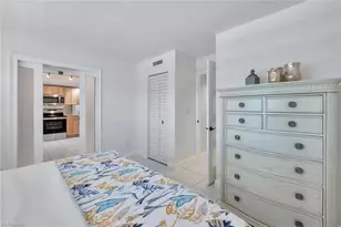 12945 Vanderbilt Dr, Naples, FL 34110 - Photo 29