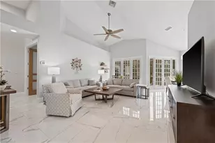 167 Colonade Cir, Naples, FL 34103 - Photo 7