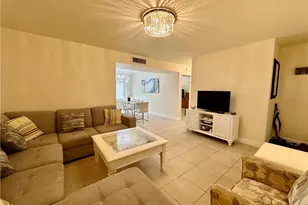 788 Park Shore Dr, Naples, FL 34103 - Photo 5