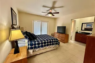 788 Park Shore Dr, Naples, FL 34103 - Photo 13