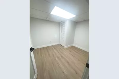 4950 Golden Gate Pkwy #C, Naples, FL 34116 - Photo 9