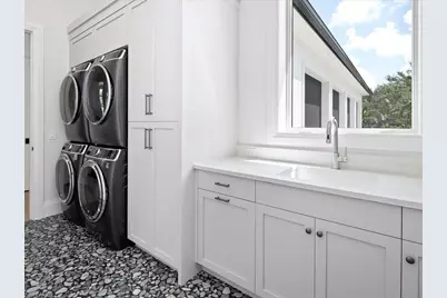 208 Hickory Rd, Naples, FL 34108 - Photo 33