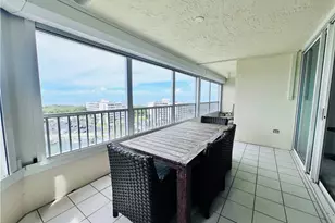 25 Bluebill Ave, Naples, FL 34108 - Photo 25