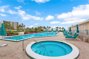 4041 Gulf Shore Blvd N, Naples, FL 34103 - Photo 31