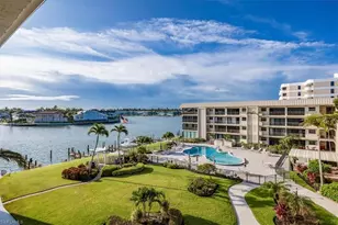 3200 Gulf Shore Blvd N, Naples, FL 34103 - Photo 3