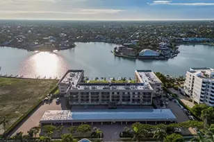 3200 Gulf Shore Blvd N, Naples, FL 34103 - Photo 21