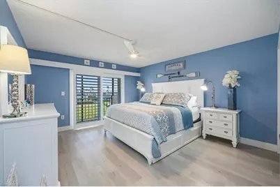 3200 Gulf Shore Blvd N #403, Naples, FL 34103 - Photo 13