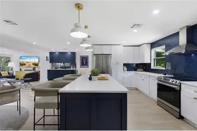 1600 Curlew Ave, Naples, FL 34102 - Photo 3