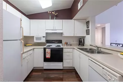 8274 Key Royal Cir #1036, Naples, FL 34119 - Photo 13