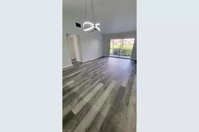 118 Quail Forest Blvd #9, Naples, FL 34105 - Photo 3