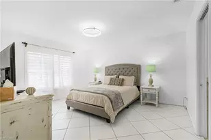 760 Wiggins Lake Dr, Naples, FL 34110 - Photo 25