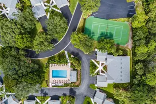 760 Wiggins Lake Dr, Naples, FL 34110 - Photo 33