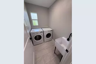 2122 SE 13th Ter, Cape Coral, FL 33990 - Photo 15