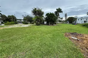 27555 Big Bend Rd, Bonita Springs, FL 34134 - Photo 3