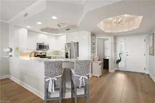 420 Cove Tower Dr, Naples, FL 34110 - Photo 9