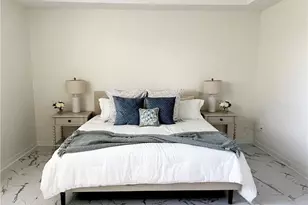 2150 Aberdeen Ln, Naples, FL 34109 - Photo 9