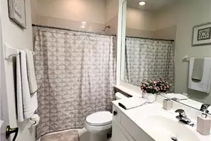 2150 Aberdeen Ln, Naples, FL 34109 - Photo 13