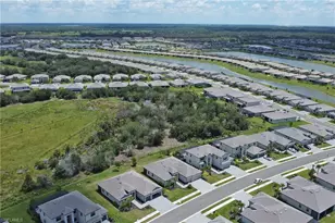 11035 Pebble Spgs Run, Fort Myers, FL 33913 - Photo 43