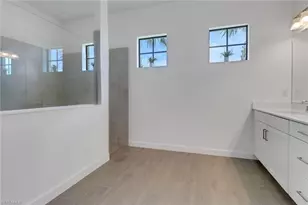 11035 Pebble Spgs Run, Fort Myers, FL 33913 - Photo 21