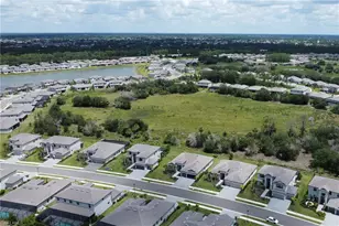 11035 Pebble Spgs Run, Fort Myers, FL 33913 - Photo 49