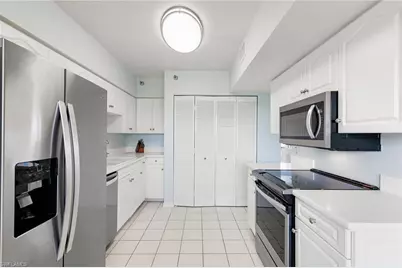 5501 Heron Point Dr #303, Naples, FL 34108 - Photo 13